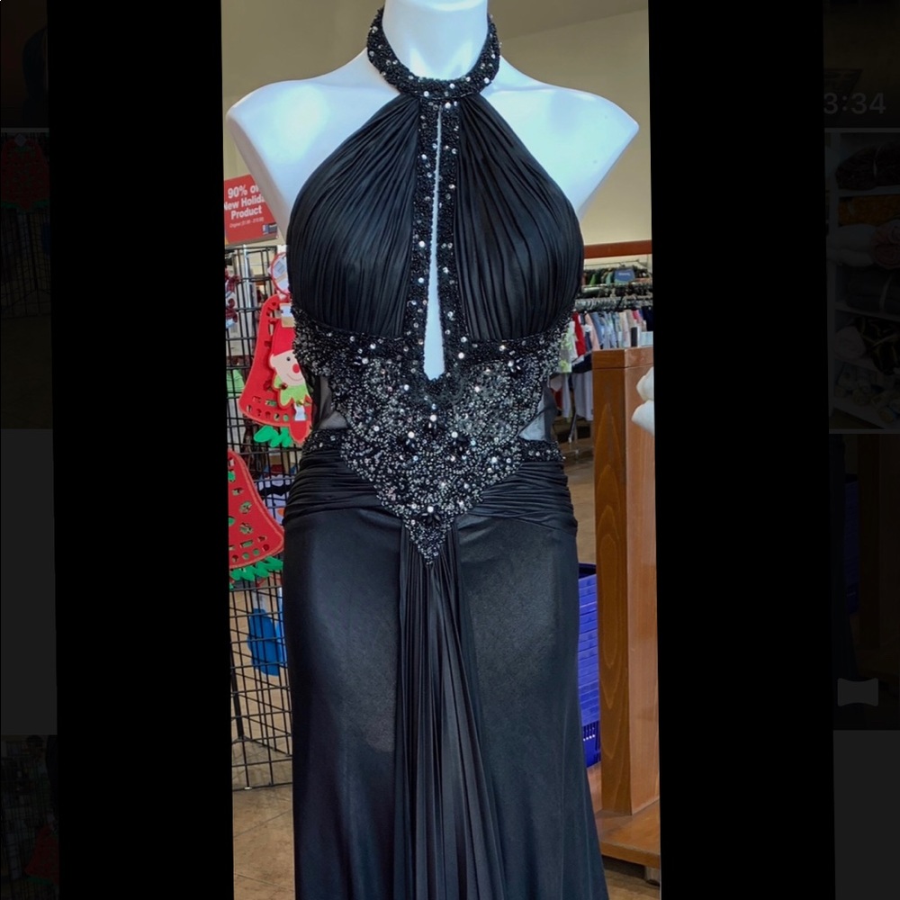 Halter Neck Evening Gown Long Black Prom Dress